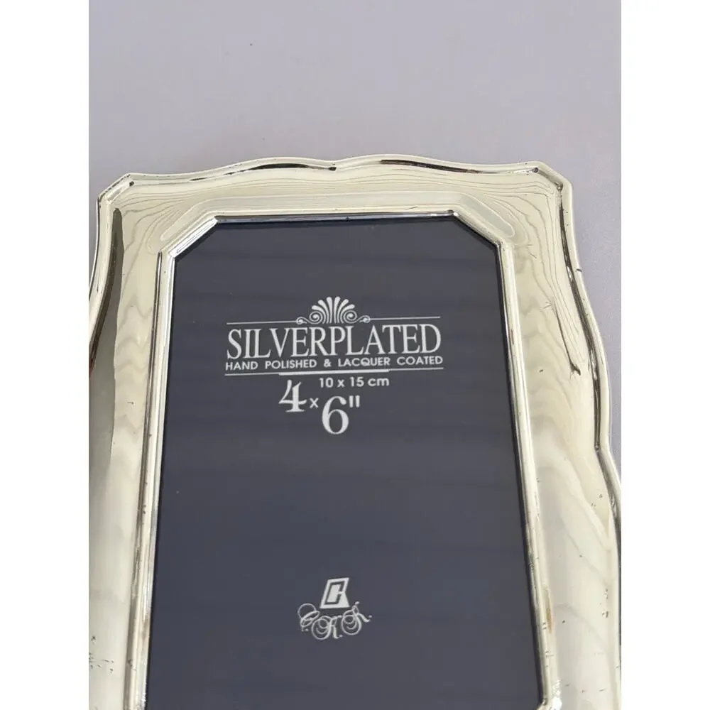 Vintage Silverplated Picture Frame 4x6 Ornate Embossed Border Tabletop Standing